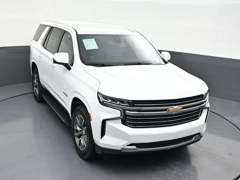 Used 2022 Chevrolet Tahoe LT w/ Luxury Package RWD image 19