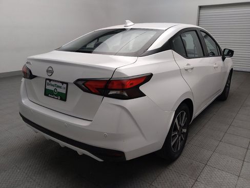 Used 2025 Nissan Versa SV FWD image 9