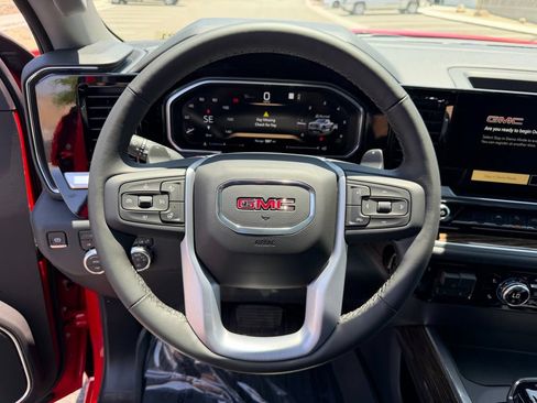 New 2026 GMC Sierra 1500 Elevation w/ LPO, Elevation Black Package AWD/4WD image 22