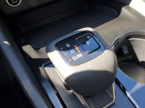 Certified 2023 Nissan Rogue SV image 25