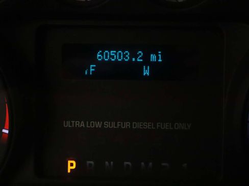 Used 2015 Ford F250 XLT w/ XLT Interior Package image 8