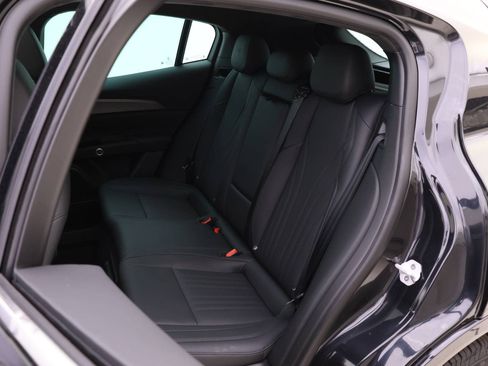 New 2024 Maserati Grecale GT image 11