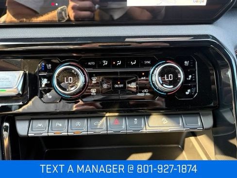 New 2026 GMC Sierra 1500 AT4 w/ AT4 Premium Package AWD/4WD image 30