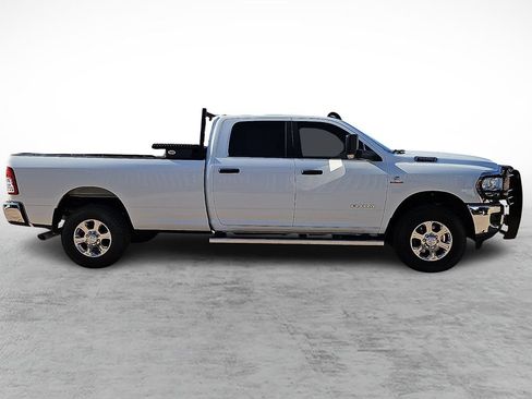 Used 2022 RAM 3500 Lone Star w/ Level A Equipment Group AWD/4WD image 12