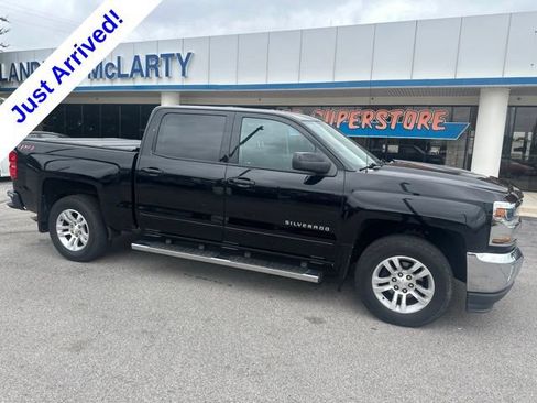 Used 2018 Chevrolet Silverado 1500 LT w/ All Star Edition AWD/4WD image 2