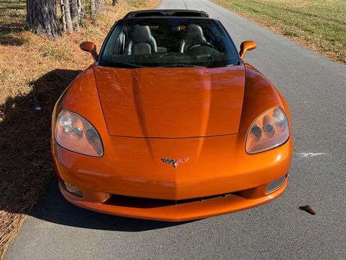 Used 2008 Chevrolet Corvette Coupe w/ Preferred Equipment Group RWD image 11