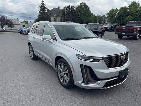 Used 2020 Cadillac XT6 Premium Luxury AWD/4WD image 7