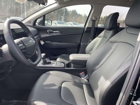 New 2026 Kia Sportage EX FWD image 3