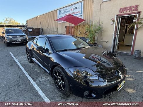 Used 2007 Mitsubishi Eclipse SE FWD image 2