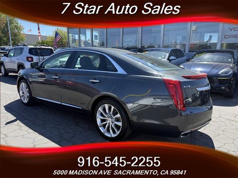 Used 2017 Cadillac XTS Luxury image 4