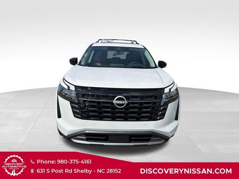 New 2026 Nissan Pathfinder Platinum AWD/4WD image 2