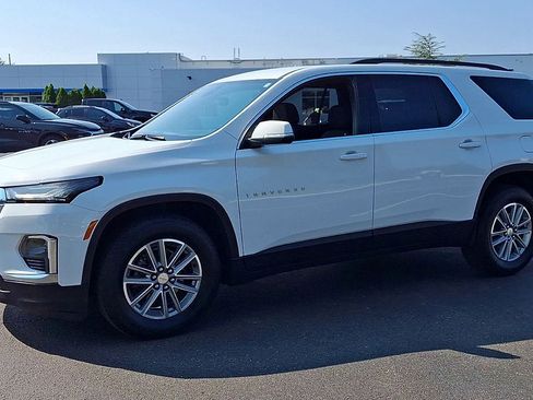 Certified 2023 Chevrolet Traverse LT AWD/4WD image 7