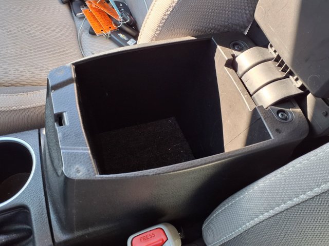 Used 2017 Toyota Corolla LE w/ Carpet Mat Package (TMS) FWD image 21
