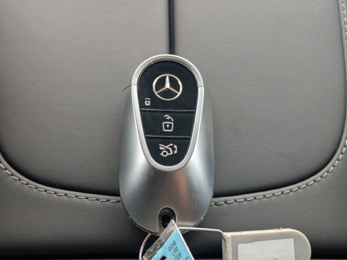 New 2025 Mercedes-Benz S 580 4MATIC Sedan image 34