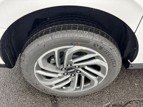 New 2026 Lincoln Navigator L Reserve AWD/4WD image 10