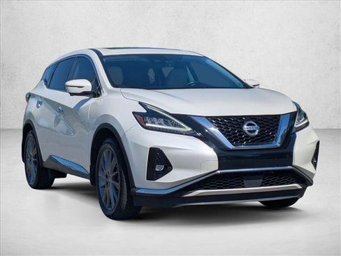 Used 2021 Nissan Murano SV w/ SV Special Edition Package FWD image 3
