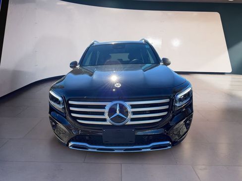 Certified 2025 Mercedes-Benz GLB 250 4MATIC image 8