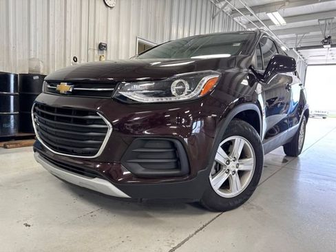 Used 2020 Chevrolet Trax LT FWD image 27