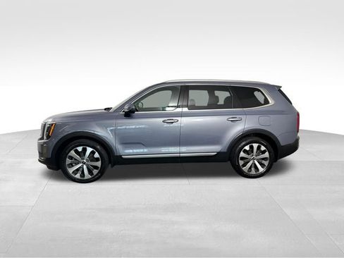 Used 2022 Kia Telluride S AWD/4WD image 2