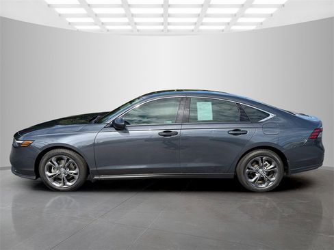 Used 2023 Honda Accord EX image 3