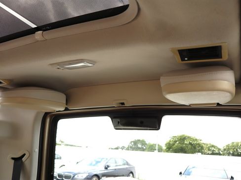 Used 2004 Land Rover Discovery SE AWD/4WD image 57