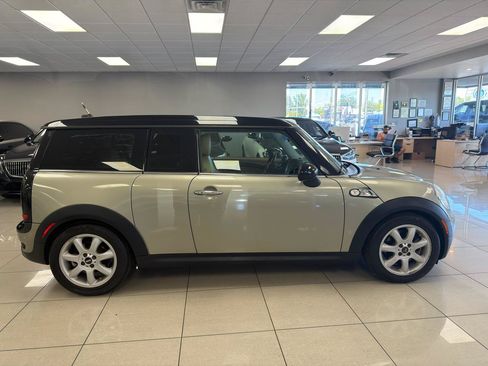 Used 2008 MINI Cooper Clubman S FWD image 2