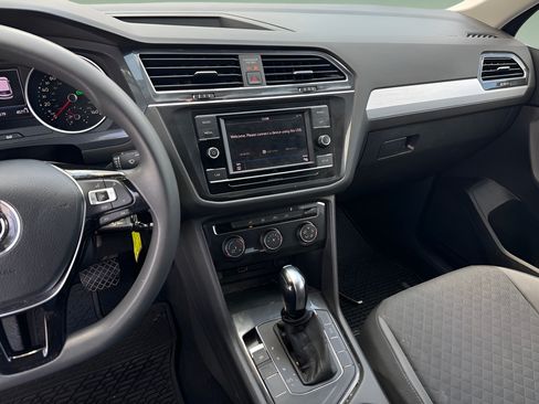 Used 2019 Volkswagen Tiguan S w/ Driver Assistance Package FWD image 22