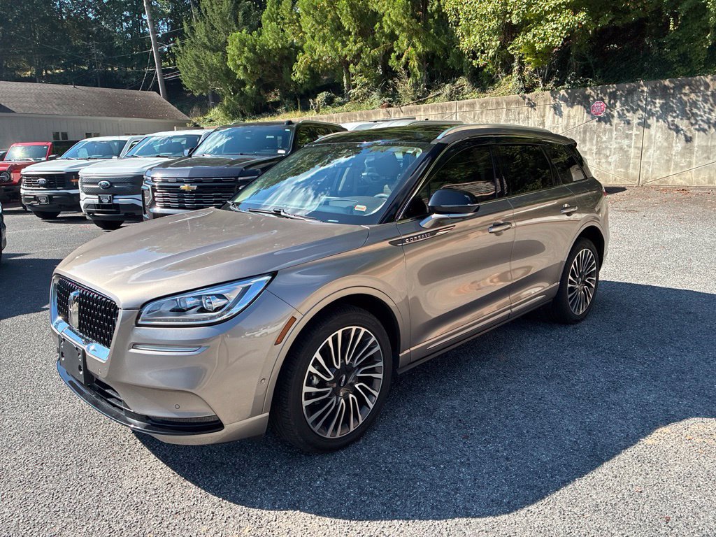 Used 2021 Lincoln Corsair Reserve w/ Equipment Group 201A AWD/4WD image 5