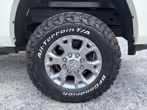 Used 2022 RAM 2500 Laramie AWD/4WD image 7