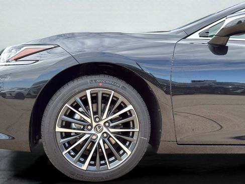 New 2025 Lexus ES 350 350 image 16