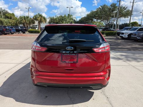 Used 2024 Ford Edge ST-Line image 5