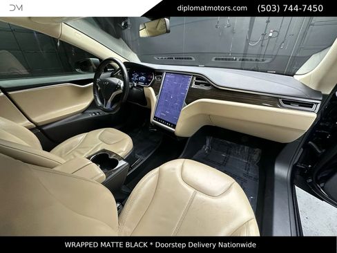 Used 2014 Tesla Model S P85 image 19
