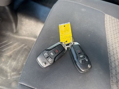 Used 2024 Ford Transit 250 Low Roof w/ Exterior Upgrade Package image 27