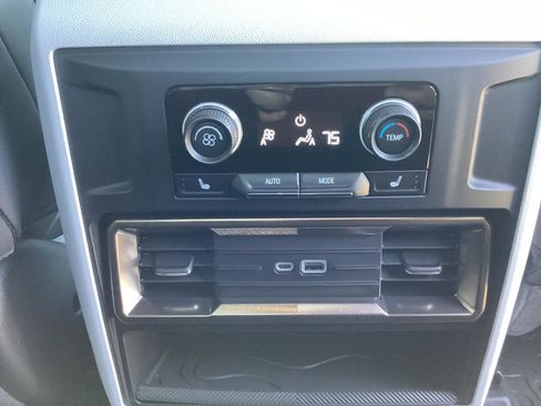 New 2024 GMC Hummer EV 2X image 15