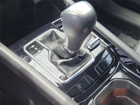 Used 2023 Jeep Compass Limited AWD/4WD image 21