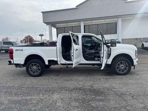 Used 2024 Ford F250 Limited image 8