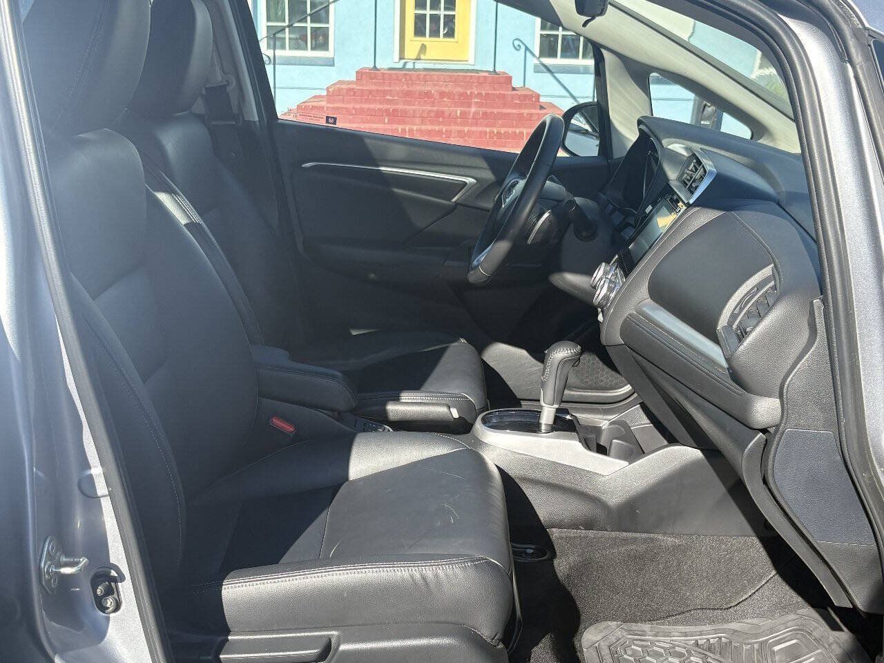 Used 2017 Honda Fit EX-L image 19