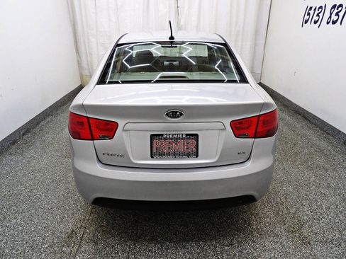 Used 2013 Kia Forte EX FWD image 5