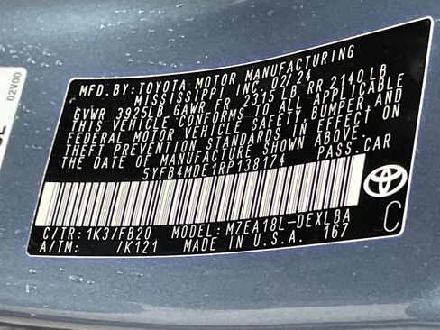 Used 2024 Toyota Corolla LE FWD image 33
