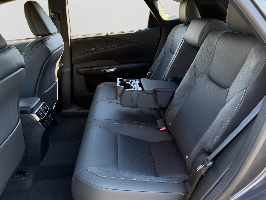 New 2026 Lexus RX 350 AWD image 8