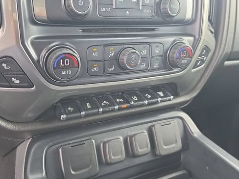 Used 2018 Chevrolet Silverado 2500 LTZ w/ Duramax Plus Package AWD/4WD image 27