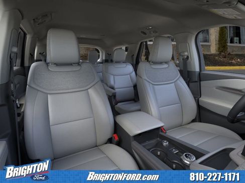 Used 2026 Ford Explorer Active w/ Active Comfort Package AWD/4WD image 10