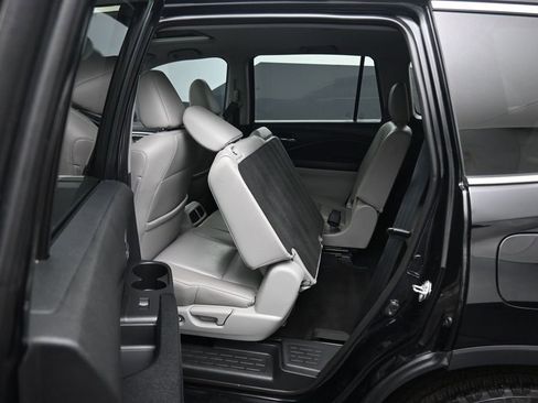 Used 2017 Honda Pilot EX-L image 37