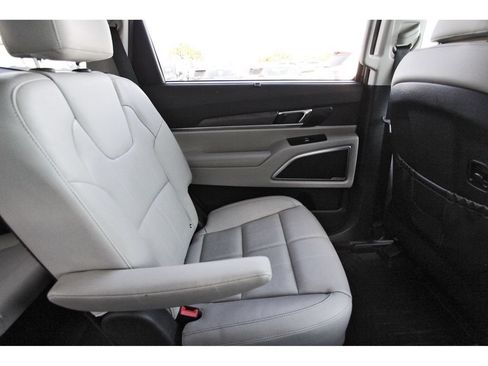 Used 2021 Kia Telluride EX w/ EX Premium Package AWD/4WD image 10