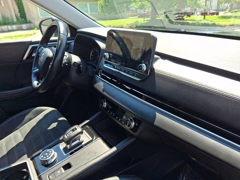 Used 2022 Mitsubishi Outlander SE AWD/4WD image 12
