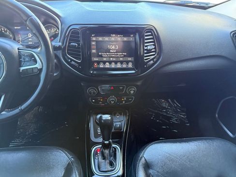Used 2019 Jeep Compass Limited AWD/4WD image 15