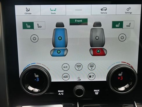 Used 2020 Land Rover Range Rover HSE image 18