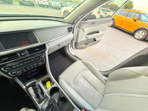 Used 2018 Kia Optima EX FWD image 14