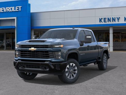 New 2026 Chevrolet Silverado 2500 Custom w/ Custom Value Package AWD/4WD image 6