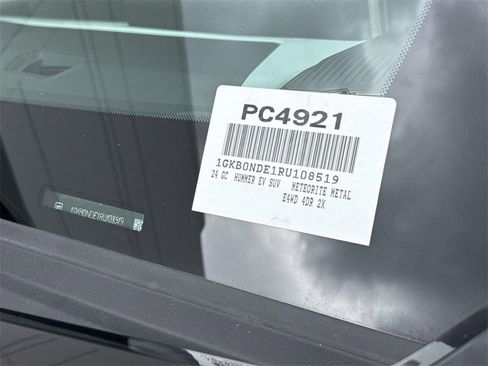 Used 2024 GMC Hummer EV 2X w/ Extreme Off-Road Package image 33